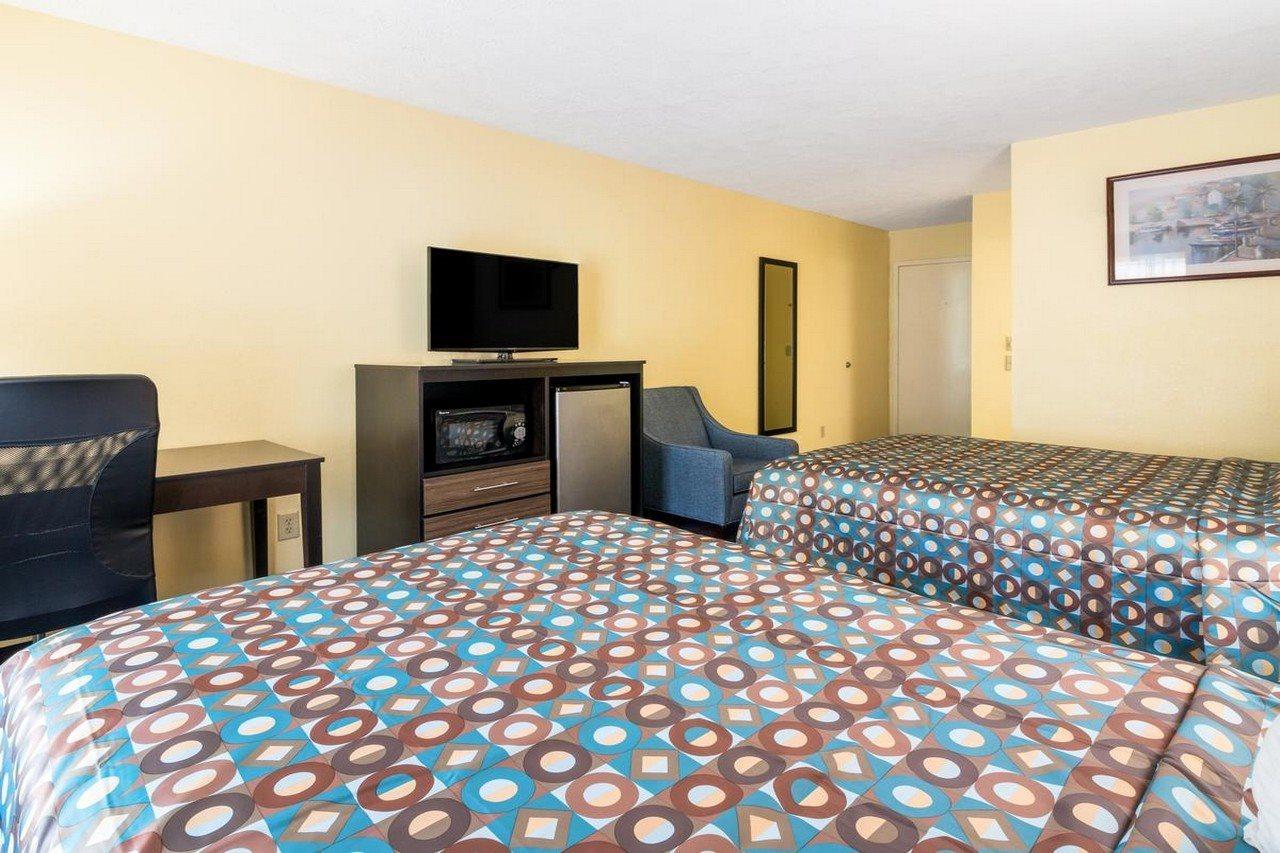 Americas Best Value Inn - Clayton Esterno foto