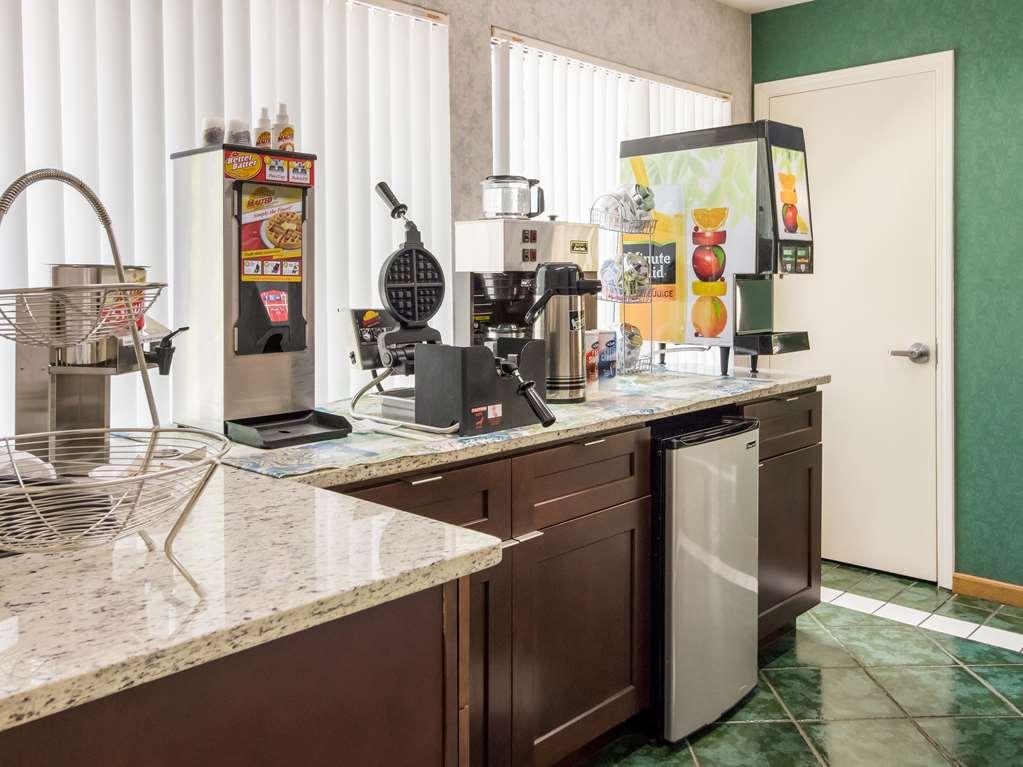 Americas Best Value Inn - Clayton Ristorante foto
